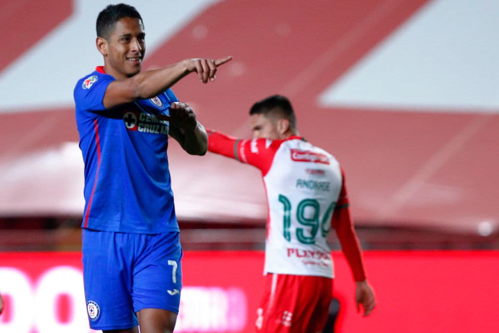 Con gol de vestidor, Luis Romo (3’) adelantó a La Máquina y Juan Escobar Chena (26’) sentenció el duelo. Cruz Azul llegó a nueve unidades para posicionarse momentáneamente en la cima de la competición. Los Rayos consiguieron su tercera derrota y se quedan con cuatro puntos en la parte baja de la tabla.