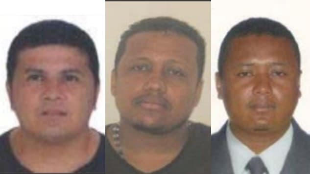 Hermes Casanova Ordoñez, Aldemar Villota Segura (centro) y su hermano Seguro.