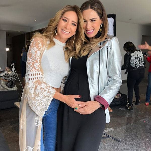 Por su parte, la feliz mamá contestó el bello gesto de Geraldine por la misma red social: "Hermosa muchas gracias. ¡Yo también te quiero y mucho!".