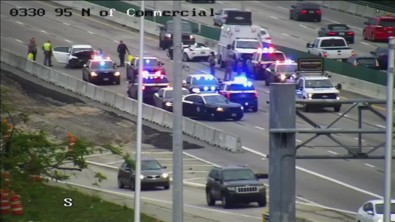 Accidente fatal en la I-95 obliga a las autoridades a cerrar la vía