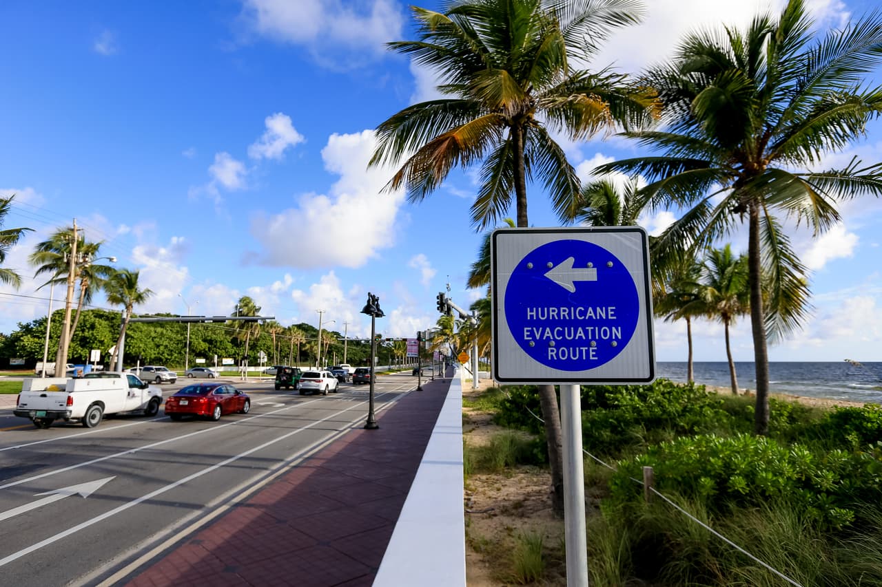 Huracán Matthew: cancelaciones y cierres en el sur de Florida