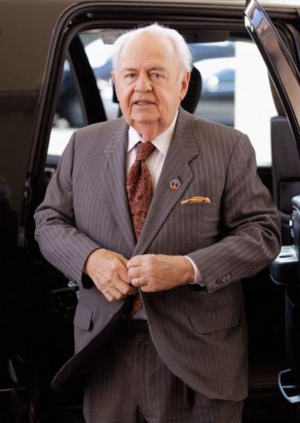 LOUISIANA. Con 1,500 millones bajo el brazo, el dueño de New Orleans Saints y New Orleans Pelicans, Tom Benson, es el número uno en su estado.