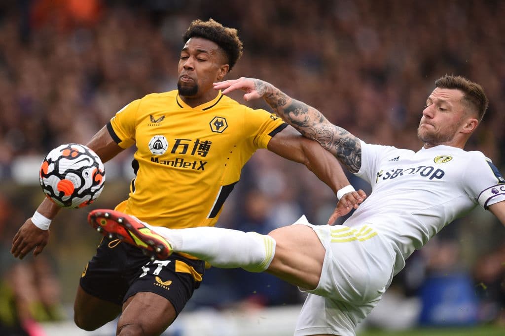 Rodrigo Moreno no desaprovecha el penal que le regalaron al inuti 90+4 y hace que el Leeds United y el Wolverhampton empaten 1-1 y dividan los puntos.