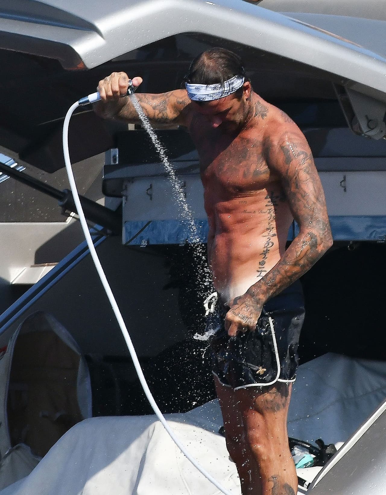 Luego, procuró quitarse el agua salada antes de volver a cambiarse de ropa.