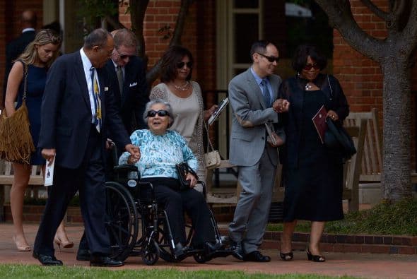 La poetisa falleció el pasado 28 de mayo a los 86 años de edad.
