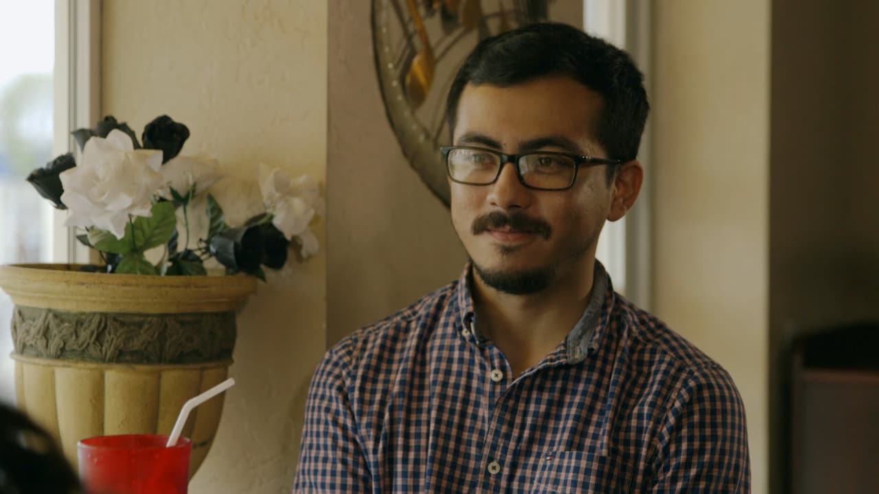 <b><a href="http://www.univision.com/noticias/obamacare/la-lucha-por-el-acceso-a-la-salud-en-california-de-un-joven-beneficiario-de-daca">Gersón Cortés</a>, un joven indocumentado que llegó a EEUU junto a su mamá cuando era pequeño, se benefició del <a href="http://www.univision.com/temas/daca">Deferred Action for Childhood Arrivals</a> en el momento en que le diagnosticaron leucemia</b> en 2014. También de vivir en California pues allí quienes tienen ese estatus son elegibles para el 
<a href="http://www.univision.com/temas/daca">Medicaid</a> del estado. Ahora teme perder la cobertura médica. “Si aplican esos cambios no sé si podré continuar con la quimioterapia, ir al oncólogo, etc. El miedo es no saber qué va a pasar. No quiero ni pensar que en dos años ya acabó todo”, exclama.