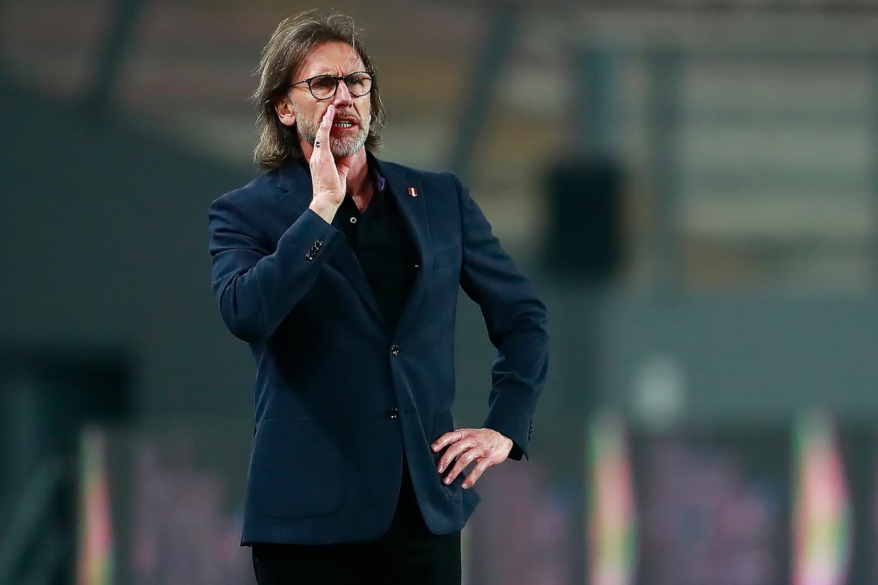 Ricardo Gareca sí tiene en el radar a Santiago Ormeño: “Tiene chance”