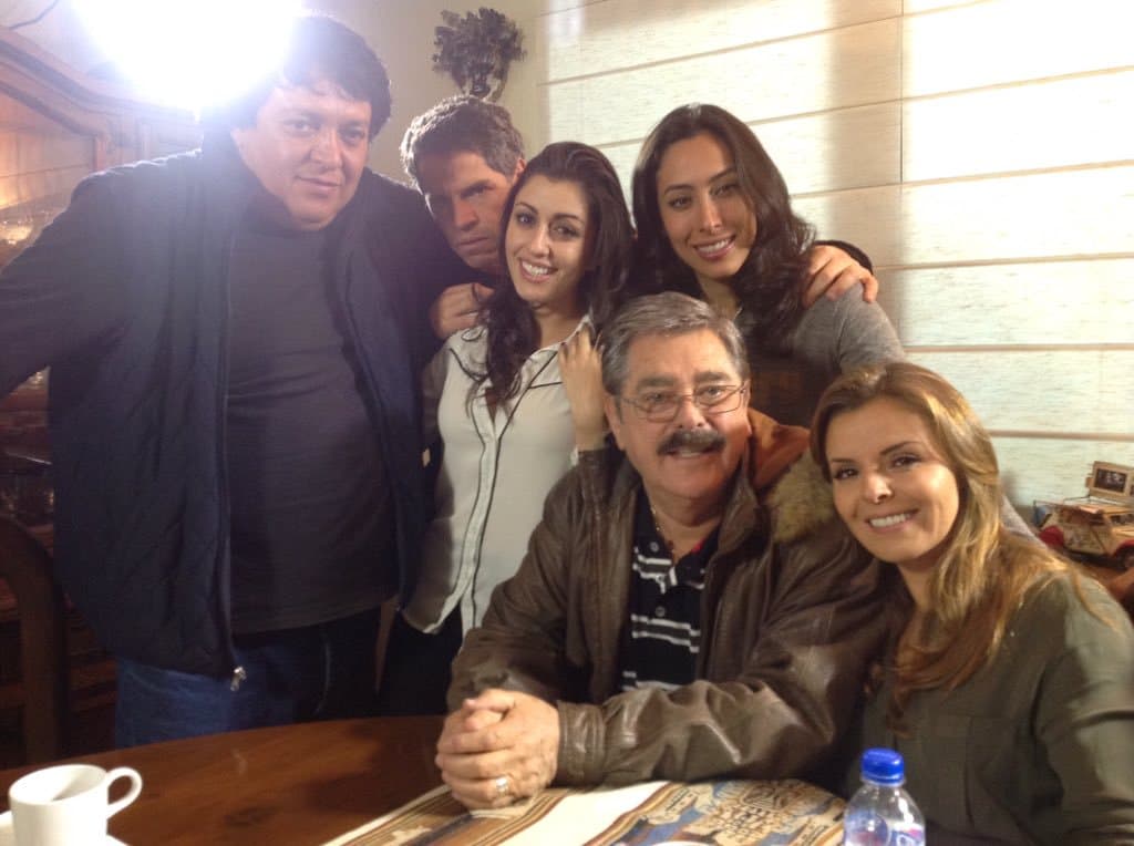 "De hecho, me siguen dando ánimos, porque el chiste es mantenerse positivo, y bueno, todavía estoy en la Tierra y tengo que aprovecharlo, tengo que vivir y seguir trabajando", puntualizó.