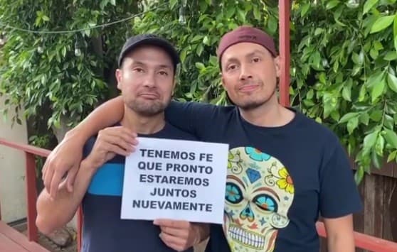Luis y Renato son inseparables. El periodista mexicano le ha dedicado tiernas palabras a su novio a través de redes sociales: "Gracias por hacerme reír, por entenderme y déjame llorar en tu hombro, por escucharme cuando me quejo y por tenerme paciencia cuando no logro tomar decisiones (soy libra). Gracias por inspirarme a ser mejor ser humano y por caminar junto a mí en este recorrido llamado vida".