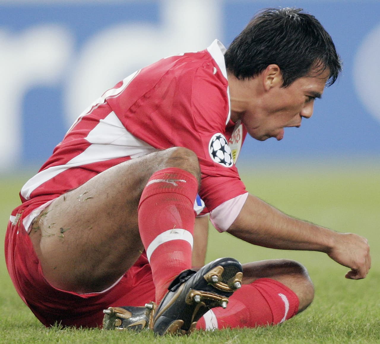 Pavel Pardo jugó con Sttutgart en 2008-2009 y quedó en fase de grupos.