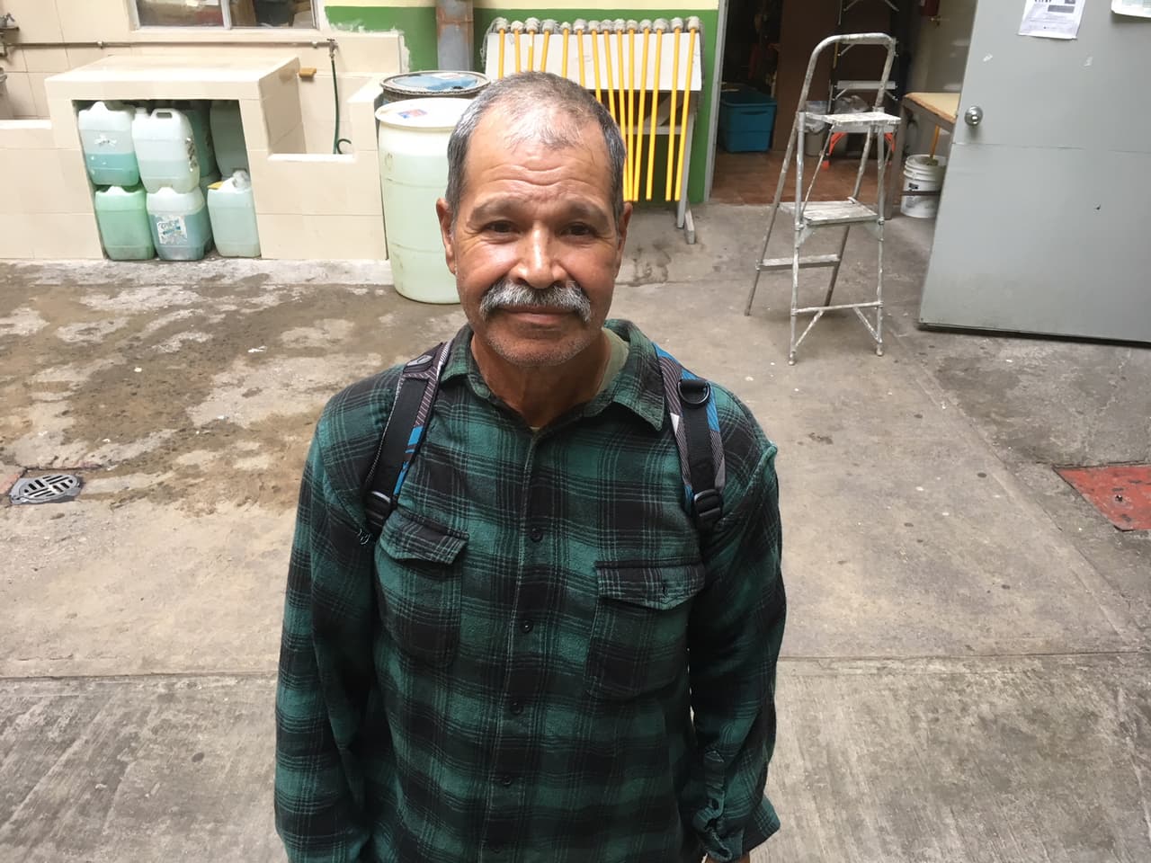 Al michoacano Rodolfo Iturbide, de 63 años, lo deportaron en julio de 2017. Su plan era regresar a trabajar a los campos de California.