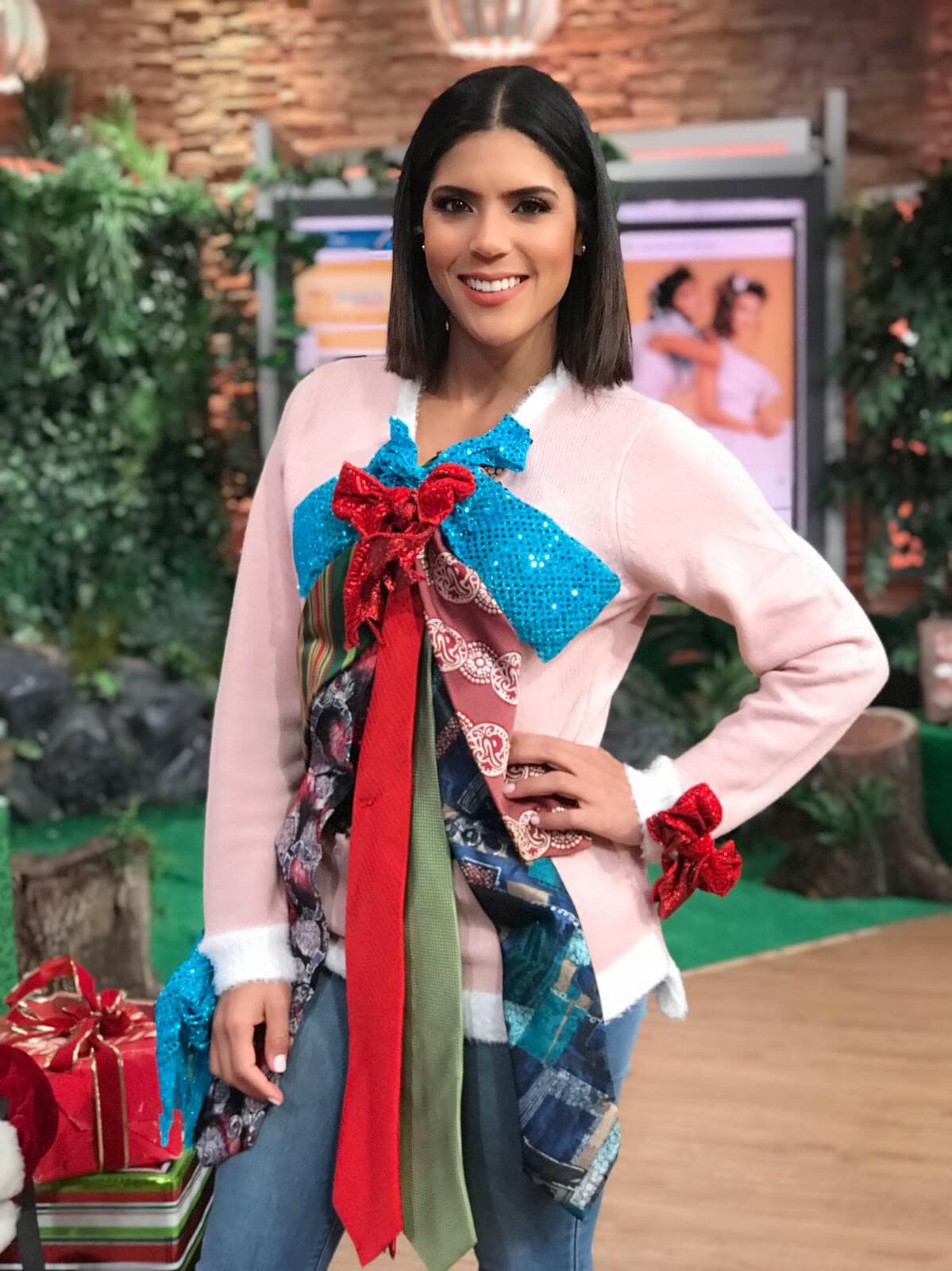 El de Francisca tenía listones colgados por todos lados, ¿acaso será este el más feo?