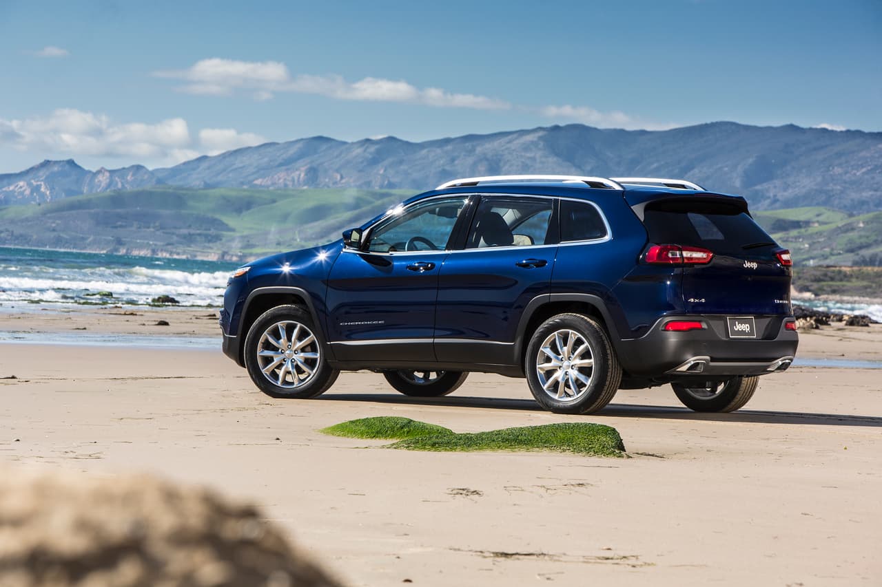 El recall no afecta al renovado Jeep Cherokee 2019. 
<b>Solo corresponde al modelo 2018 </b>de las cuales, 48,990 unidades están localizadas en Estados Unidos y 1,666 en Canadá.