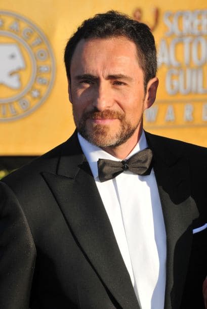 Bichir hizo sus pininos en las telenovelas "Guadalupe, "El Rincón de los Prodigios" y "Lazos de Amor".