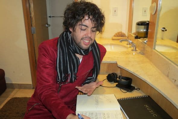 En camerinos, Raúl Vidal nos enseñó un cuaderno muy especial.