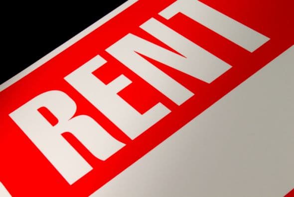 Sin embargo para aquellos que recibieron el alza en sus rentas antes de que entrara en efecto la moratoria se estableció ‘The Emergency Renters Relief program’, un fondo de emergencia de casi $3,000,000 dólares para ayudar a las familias que califiquen.