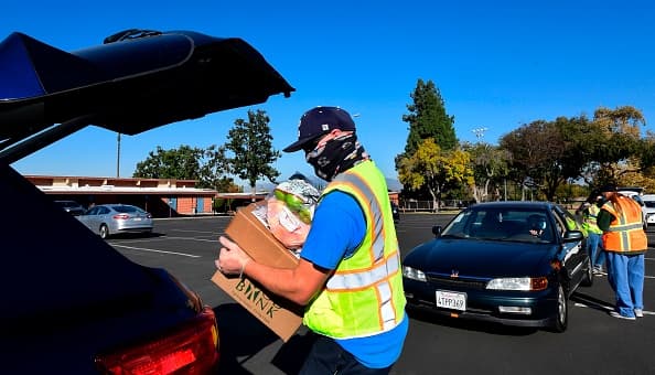 Programa vacacional de entrega de alimentos para menores de 18 años en el condado de Gwinnett