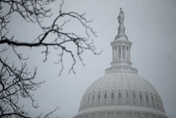 Desde que el presidente Barack Obama llegó a la Casa Blanca, el Senado se dispone a aprobar un presupuesto por primera vez en cuatro años con nuevos aumentos de los impuestos y ciertas reducciones del gasto público. Ver toda la información