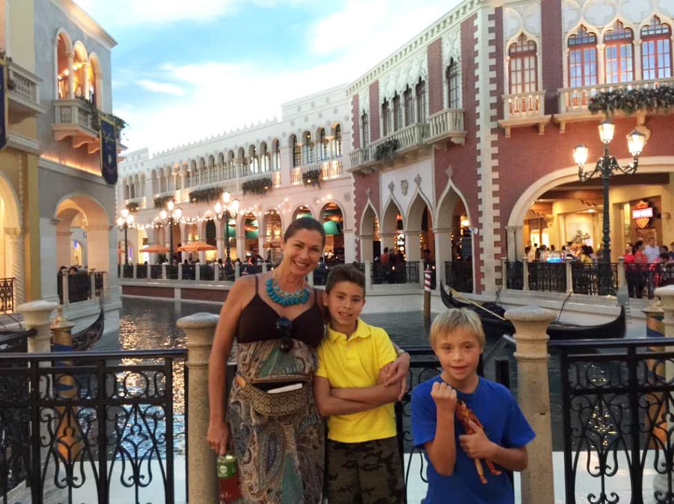 Lety Calderón detalló que un año después de la llegada de Luciano, llegó Carlo, su segundo hijo en común con Juan Collado.