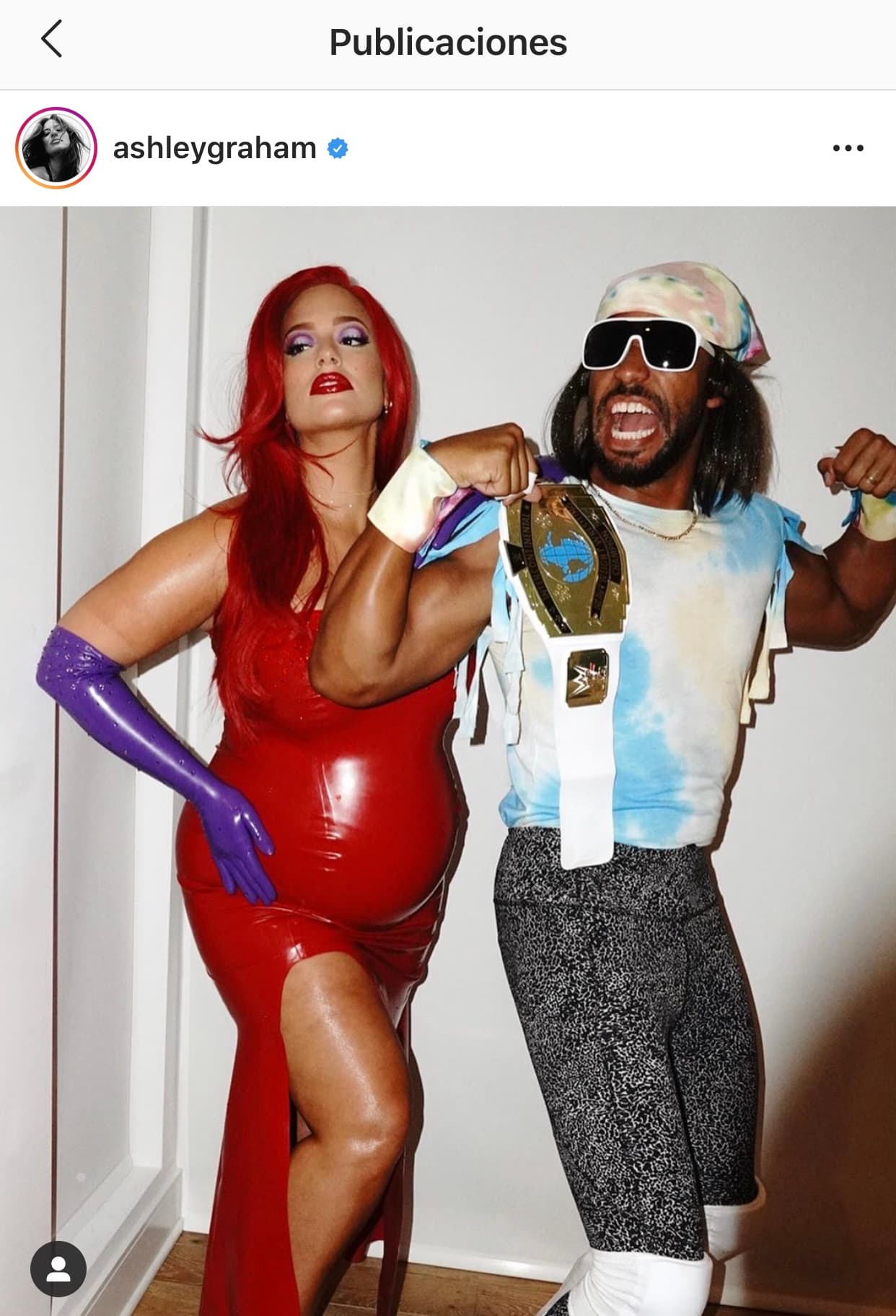 Graham se dejó ver en su cuenta de 
<b><a href="https://www.instagram.com/ashleygraham/?hl=es-la" target="_blank">Instagram</a></b> junto a su marido Justin Ervin, quien se caracterizó como el luchador Hulk Hogan.