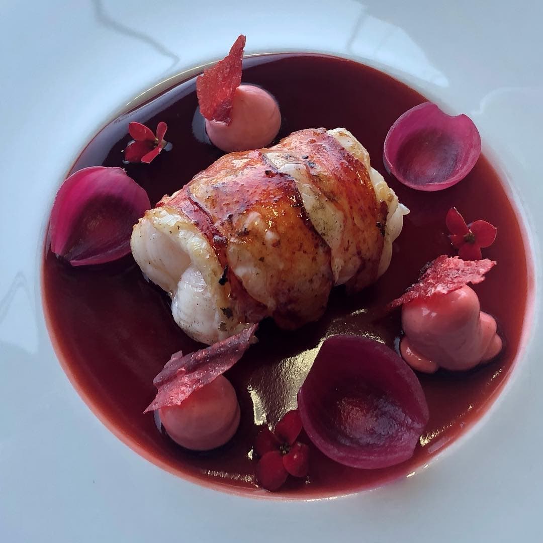 Preparó una selección especial para complacer a nuestro conductor, quien sigue festejando sus 60 años.