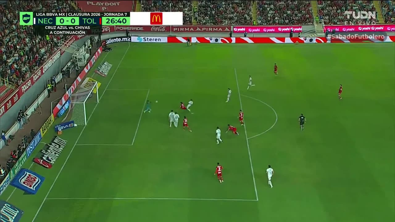 ¡Otra vez Luis García! ¡Enorme lo del arquero del Toluca!