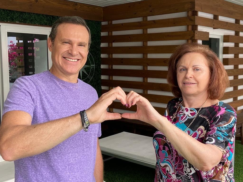 La relación que tenemos con nuestras madres siempre será un vínculo irrompible y es por eso que este festejo es de los más emotivos de todo el año. Y esta vez nos toca celebrarlas de una forma diferente.