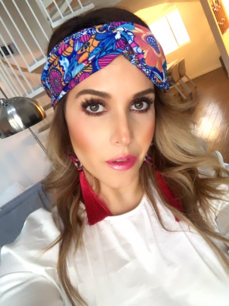 Pero otro accesorio que también puedes lucir en un día de calor, es un turbante.