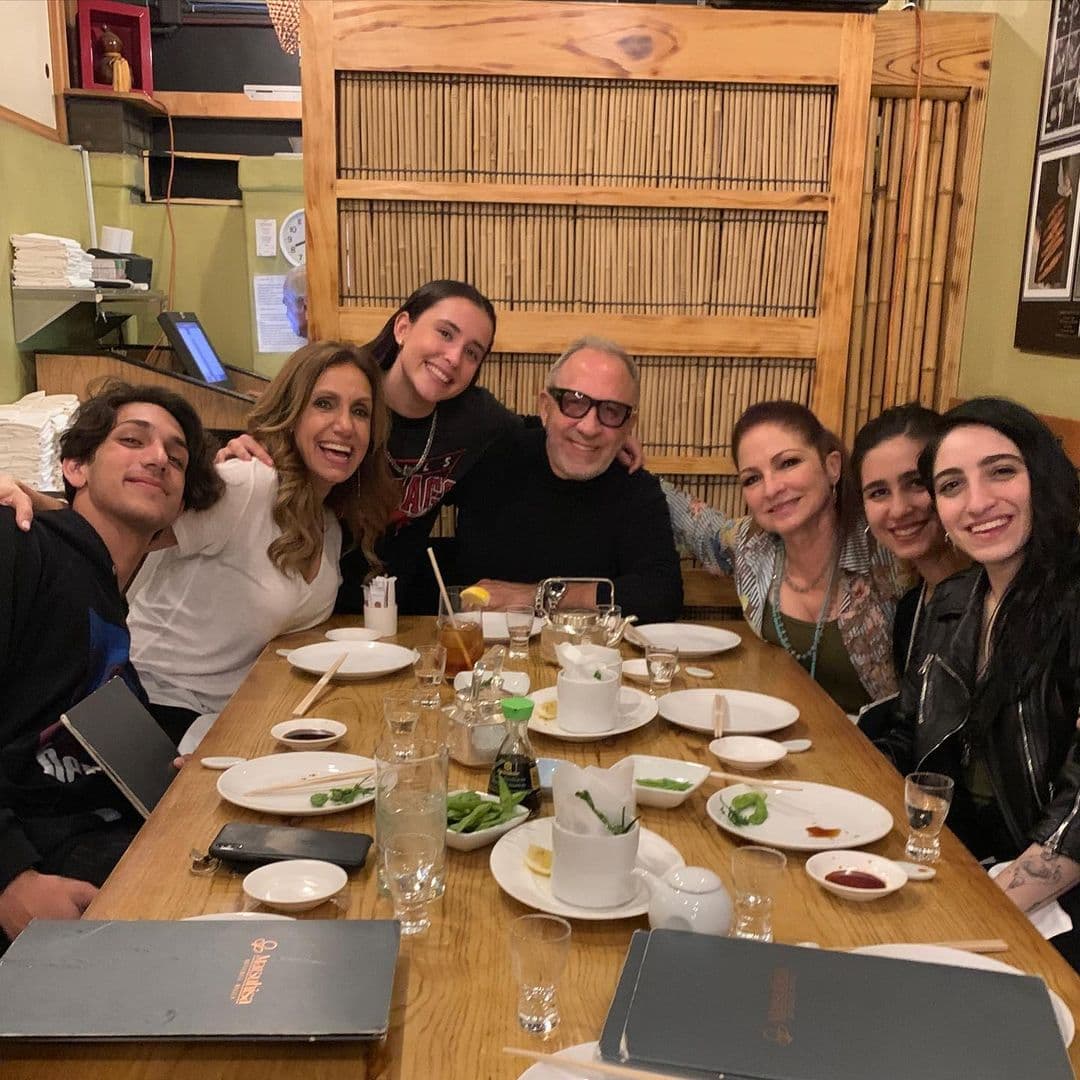Antes de la pandemia, Lili compartió bellos momentos con su familia 'Los Estefan' en Los Ángeles, ciudad donde estudia su primogénito, Lorenzo.