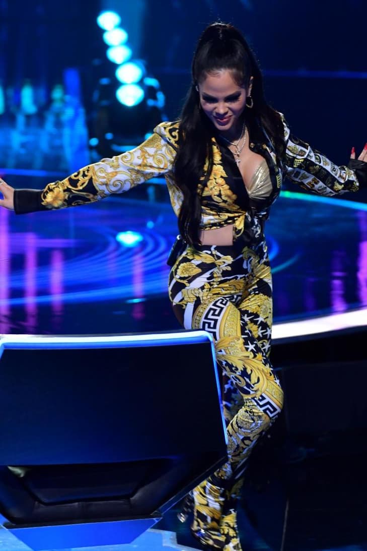 Y no dejó de bailar cada acorde de la canción.