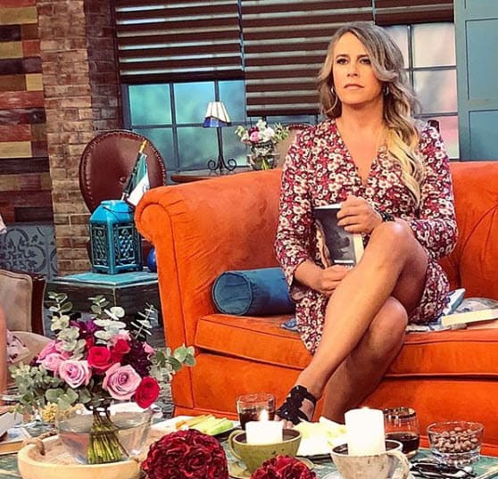 Agradeció a los entrevistadores por haber tocado el tema de su transición de sexo con mucho respeto y seriedad.