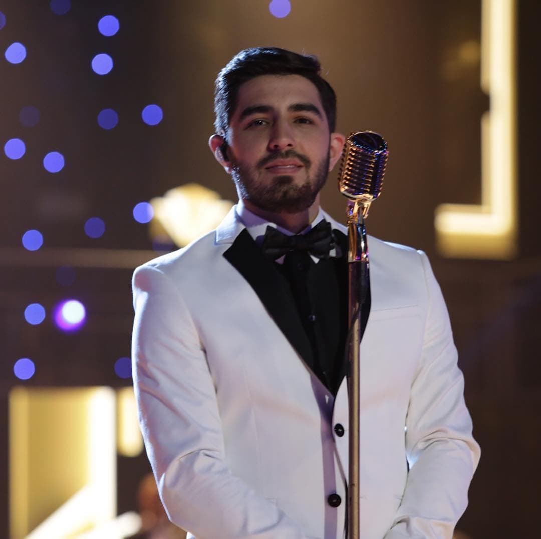 Joss agrega que cada minuto vivido en Reina de la Canción ha sido una gran escuela para él: “Desde el momento que comencé a compartir con gente tan importante, como Sergio George, Pedro Capó, Daddy Yankee, Natti Natasha y Olga Tañón, vi mi carrera enrriquecerse de todas maneras”.