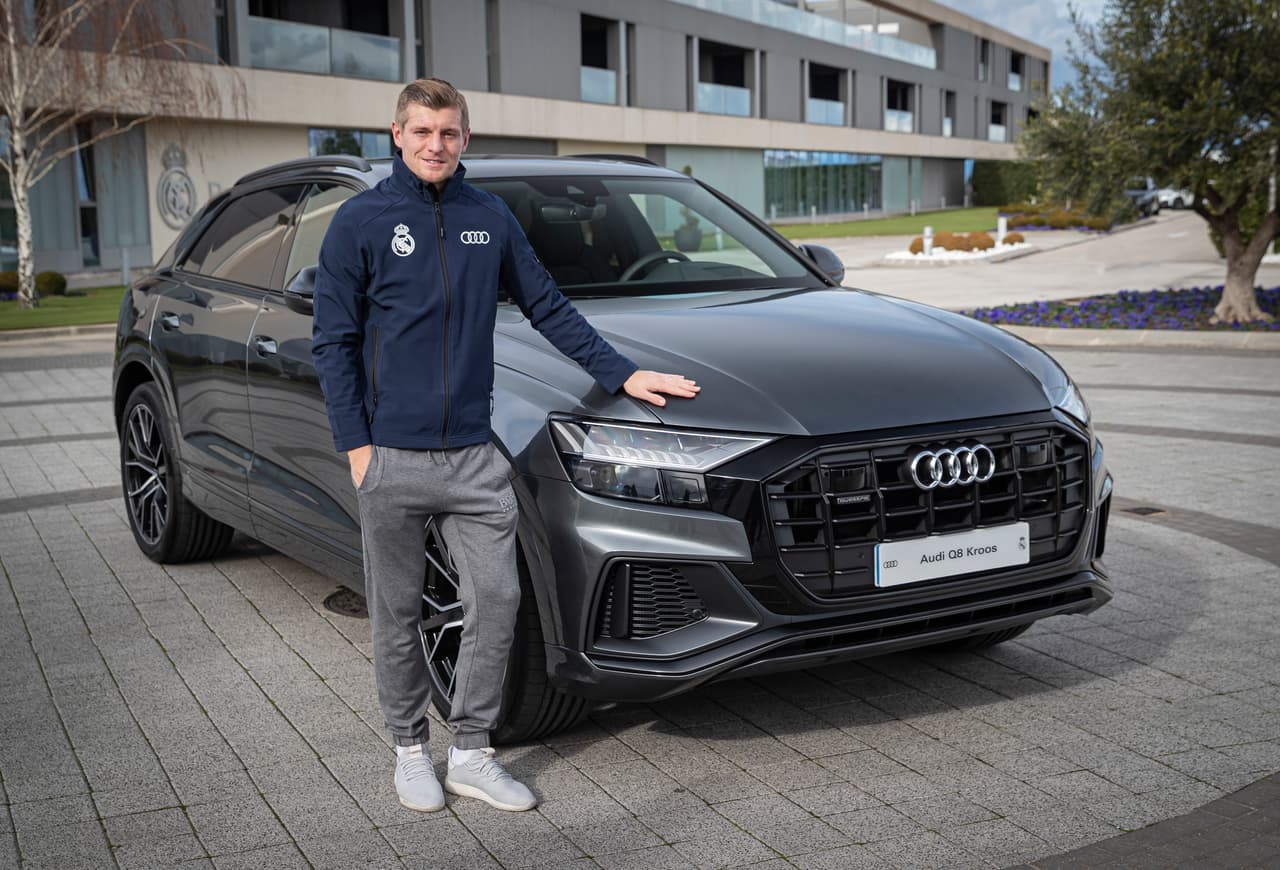 La clase y estilo de 
<b>Toni Kroos</b> ya no sólo se verá en su fútbol, sino tambi´én en su nueva Audi Q8 50 TDI en color Gris Daytona.