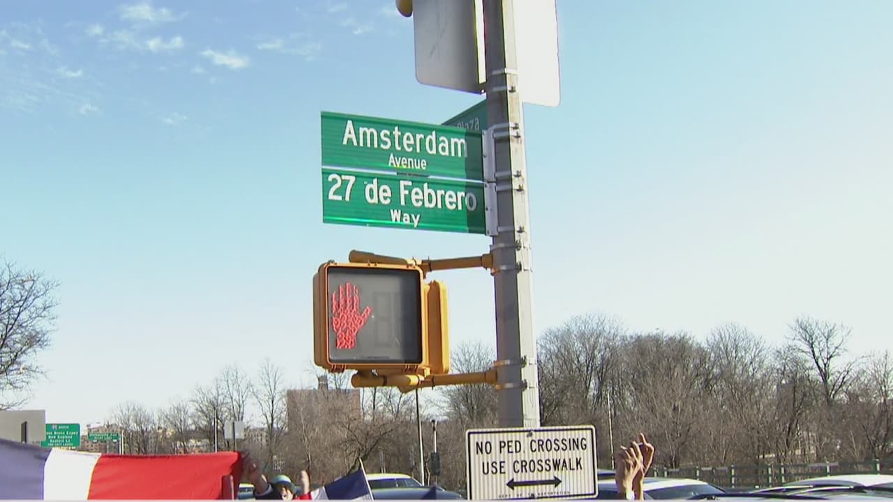 La '27 de Febrero Way' celebra la independencia dominicana en el Alto Manhattan