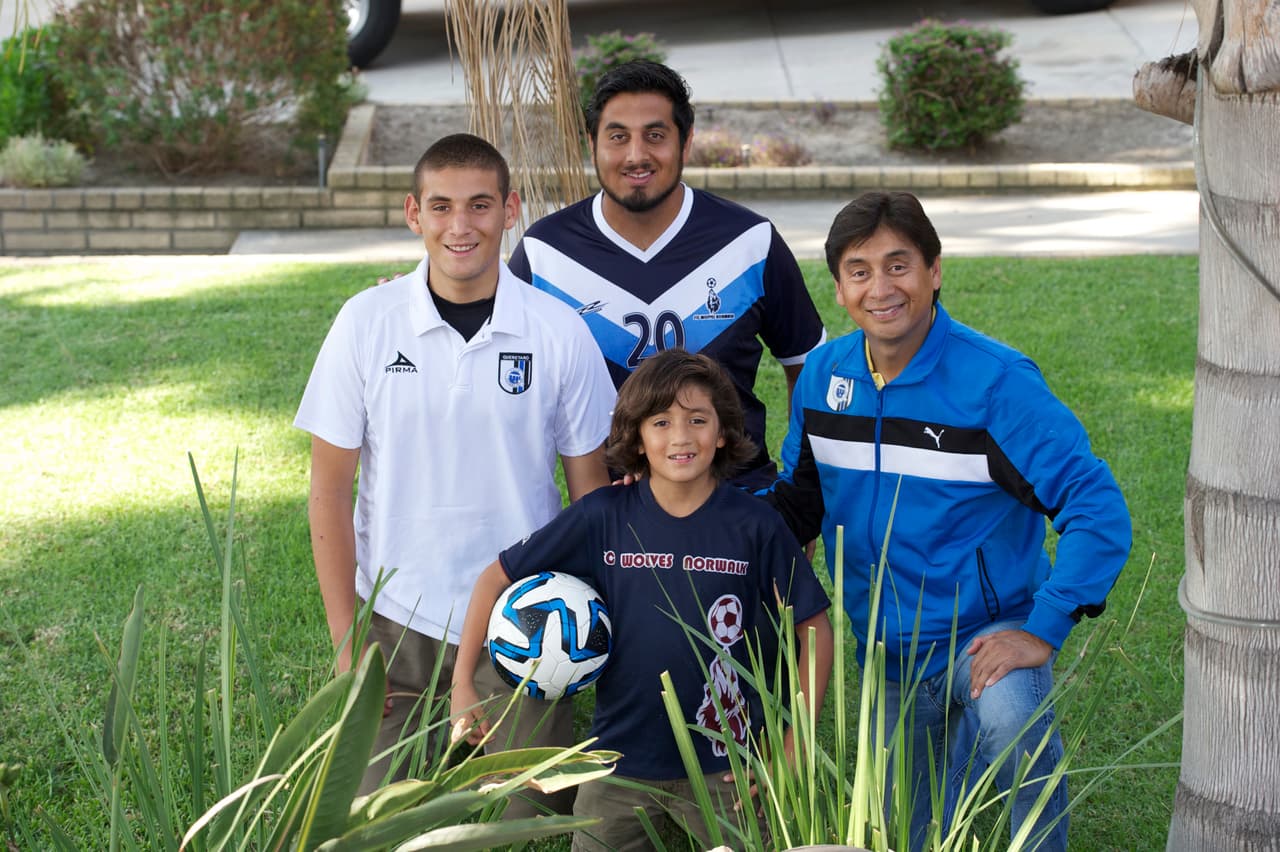 Luis David, Hugo Enrique, Hugo y Víctor Manuel Enciso.