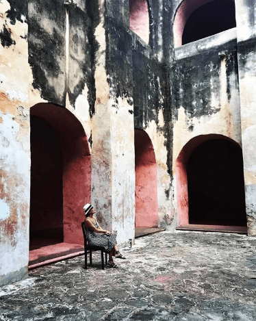 Karla estaba encantada de poder visitar lugares tan majestuosos como el Convento de San Bernardino, fundado en 1552.