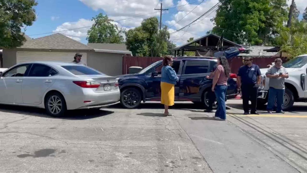 “Empezó ella a correr tras del vehículo”: Dos niños son secuestrados tras el robo del auto de su madre