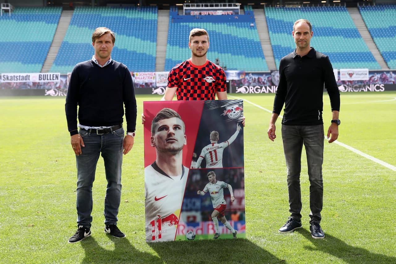 Timo Werner del Leipzig recibió un homenaje previo al juego ante Borussia Dortmund, poniendo fin a su ciclo con los Toros Rojos tras haberse anunciado su venta al Chelsea.