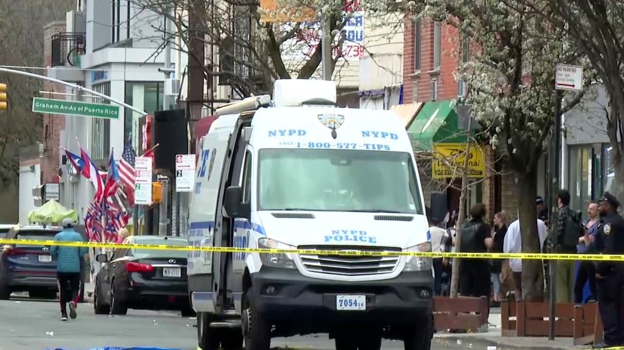 Qué dicen los testigos del tiroteo que cobró la vida de una bebé en Brooklyn