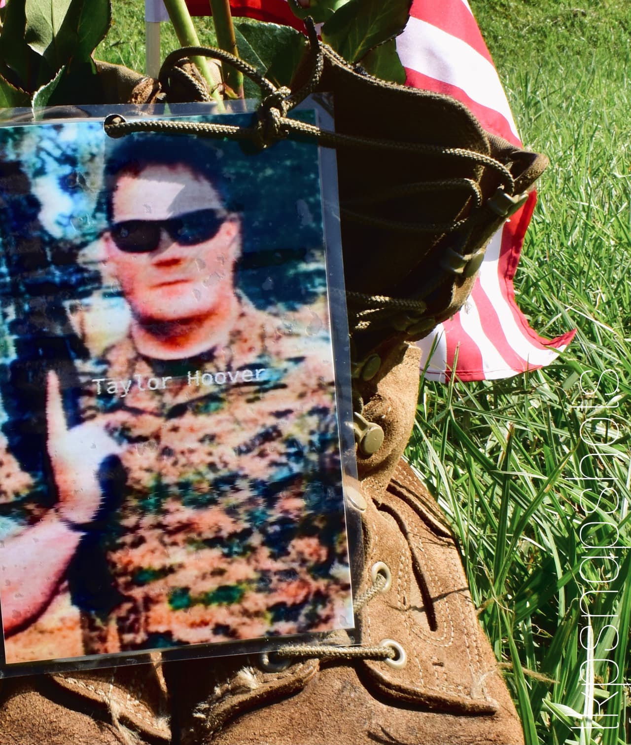 El monumento puede ser visitado por la comunidad, al encontrarse fuera de la instalación militar.