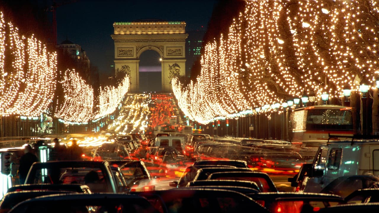 Francia prohibirá la venta de autos con motores a gasolina y diésel a partir de 2040