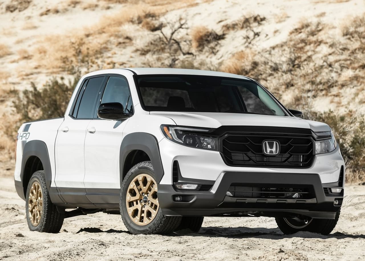 <h3 class="cms-H3-H3"><b>Honda</b></h3>
<br>
<br>- 
<b>Puntaje: </b>66/100
<br>- 
<b>Posición en 2021:</b> 6 de 28 marcas
<br>- 
<b>Posición en 2020:</b> 5 de 26 marcas
<br>
<br>
<b>Relacionado:</b> 
<a href="https://www.univision.com/carros/ranking-de-carros/carros-nuevos-mas-eficientes-combustible-estados-unidos-fotos">¿Cuáles son los carros nuevos (no híbridos) más eficientes en EEUU?</a>