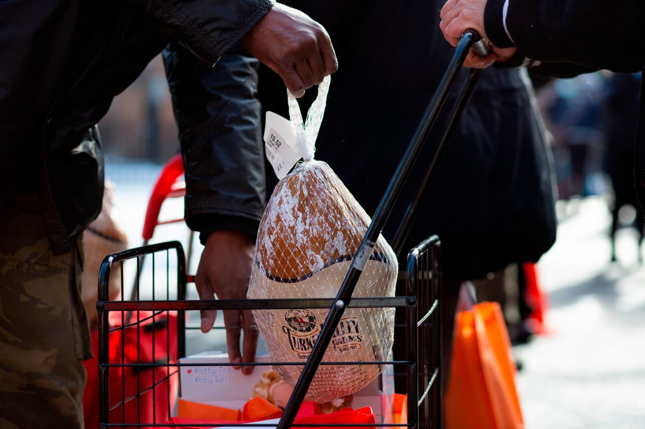 En estos lugares podrás recibir un pavo gratis para la cena de Thanksgiving en Nueva York