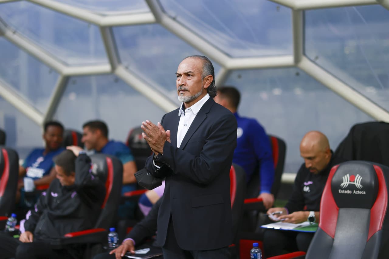 Con gol de último minuto el Cruz Azul derrotó a Léon y está más que vivo en el Apertura 2022.