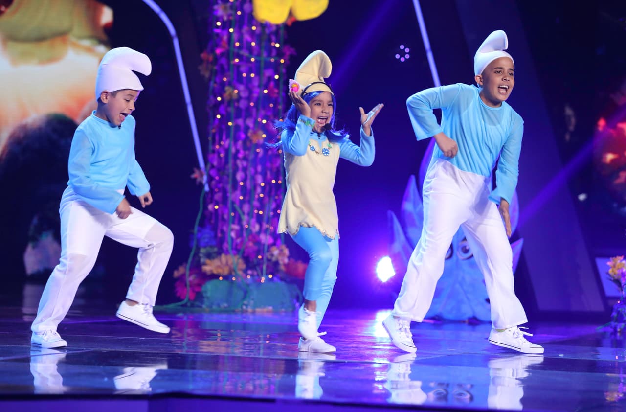 Los pequeños se disfrazaron como los personajes de la película animada.