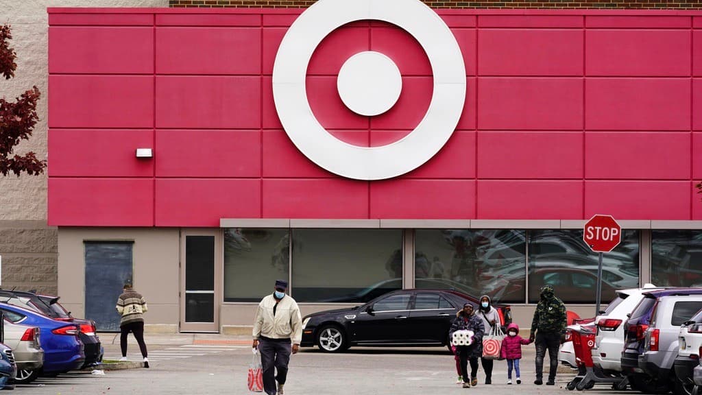 "Un año sin compras": el reto viral que cada vez adopta más gente para evitar gastos innecesarios