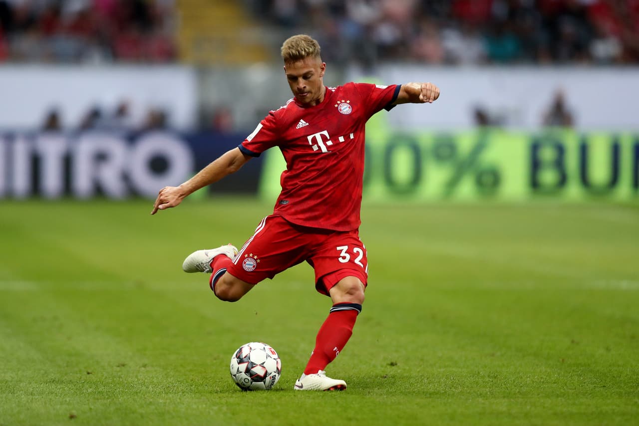 Lateral derecho: Joshua Kimmich (F.C. Bayern Múnich) - 63 millones de dólares.