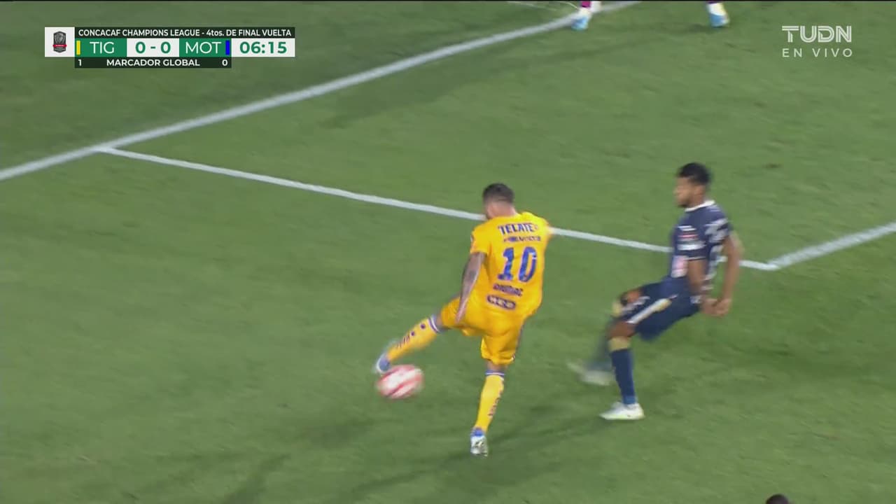¡Avisa Tigres! Gignac tuvo la primera y en el fondo ataja Rougier