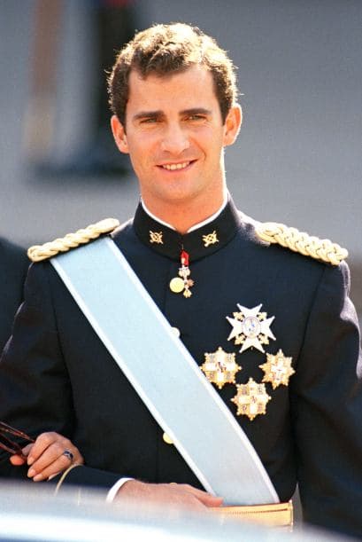 Aunque en esta foto luce más joven, sus rasgos amables siguen idénticos al paso del tiempo.