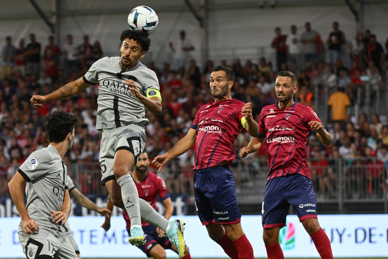 Lionel Messi y Neymar brillaron en la goleada del PSG al Clermont en el arranque de la Ligue 1.